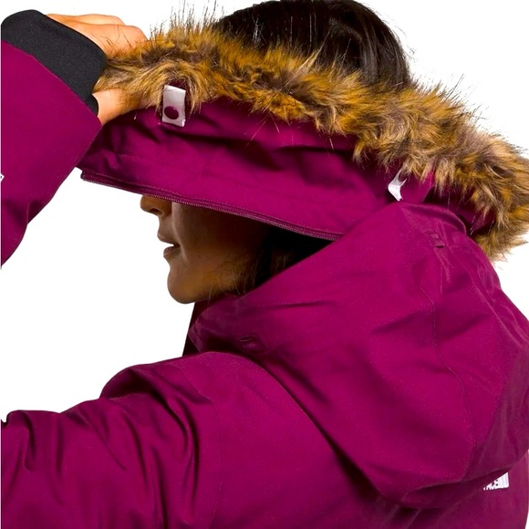 THE NORTH FACE WOMEN'S ARCTIC PARKA - BOYSENBERRY - Picture 6 of 6